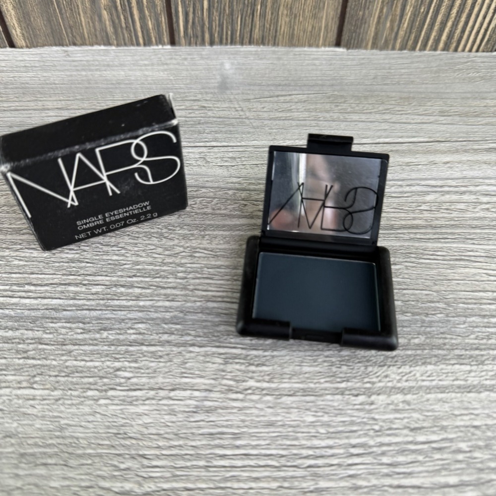 NARS Thunderball Single Eyeshadow Matte 2.2g .07 oz Discontinued Rare w/ Box